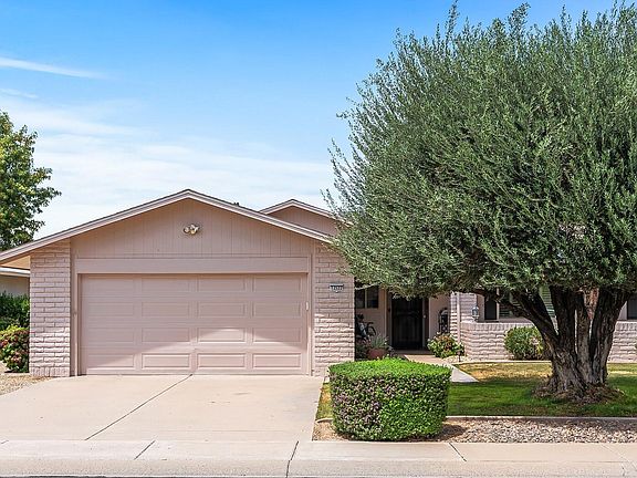 2nd image of 12522 W PROSPECT Drive