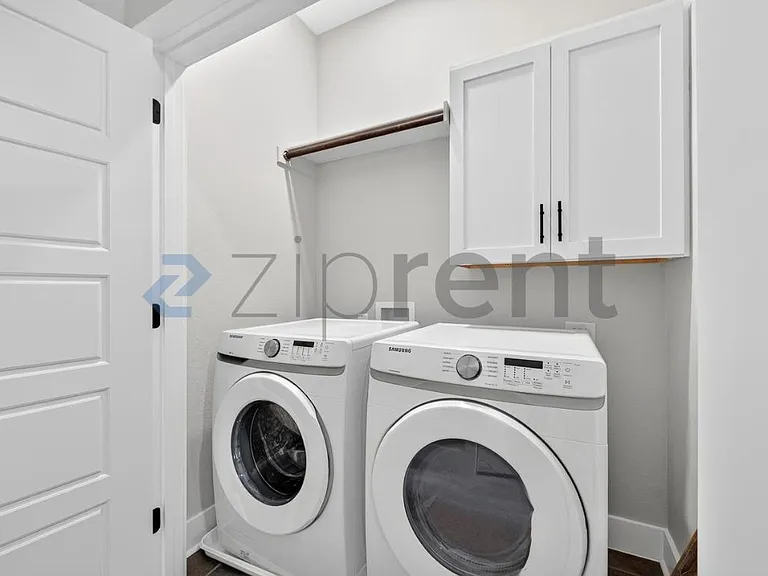 2818 Addison Park Ln — Photo 31