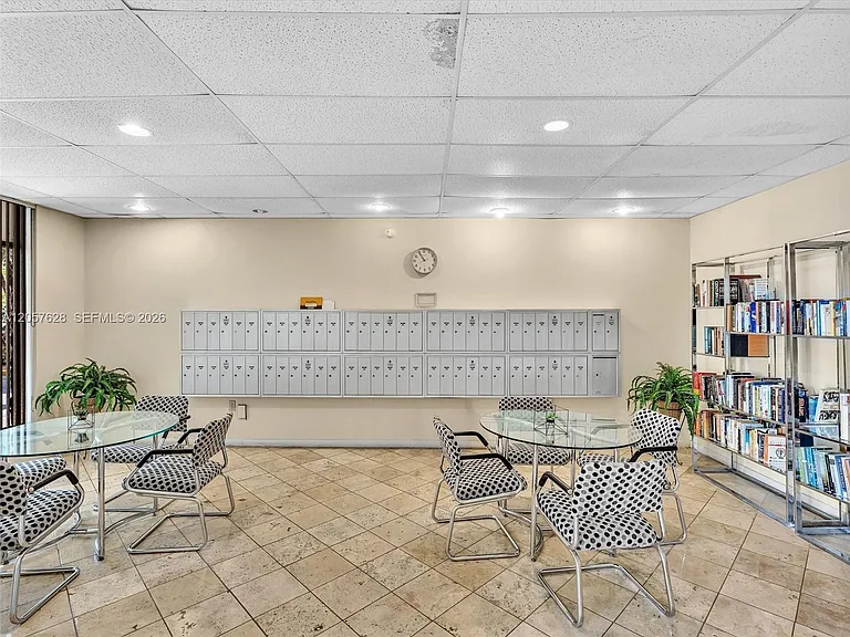 10000 W Bay Harbor Dr #201 — Photo 38