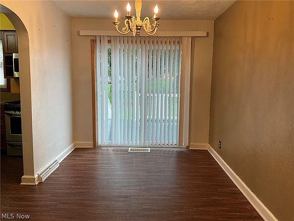5th image of 2024 Lisbon St