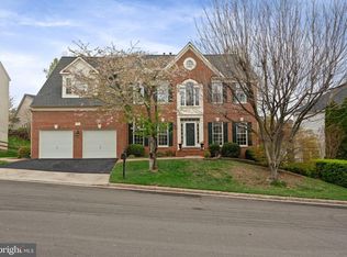 20351 Cliftons Point St, Sterling, VA 20165