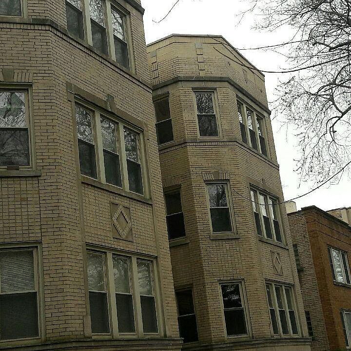 1st image of 2631 W Greenleaf Ave #1W