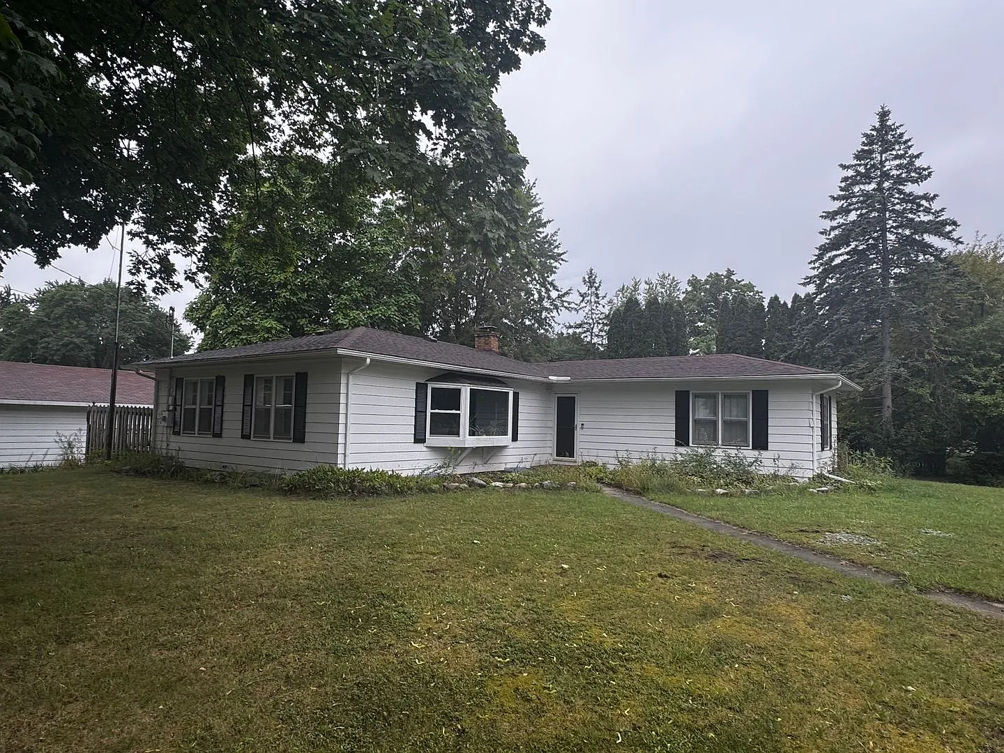 Beautiful and Tranquil home, close to campus, great quiet neighborhood — Photo 1