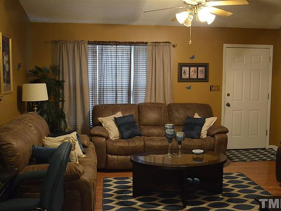 2nd image of 207 Merriman Dr