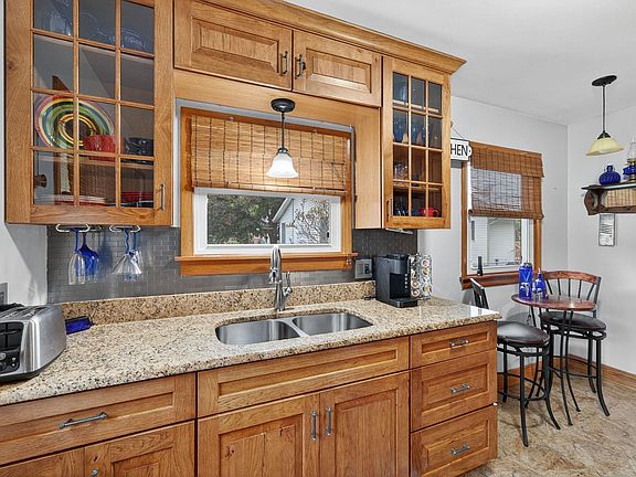 5th image of 11571 Riverview Blvd