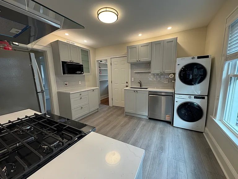 14 Osborne Ave #1 — Photo 23