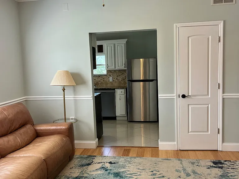 232 Cypress St #1 — Photo 7