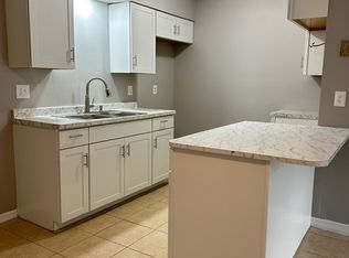 33A Pine Hill Ln, Palm Coast, FL 32164