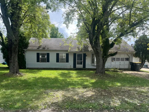 223 W 11th St, Lapel, IN 46051