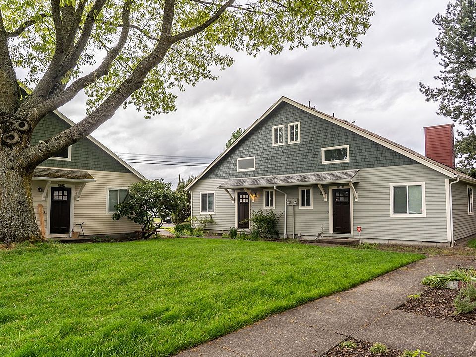1st image of 1823 27th Ave SE #1833