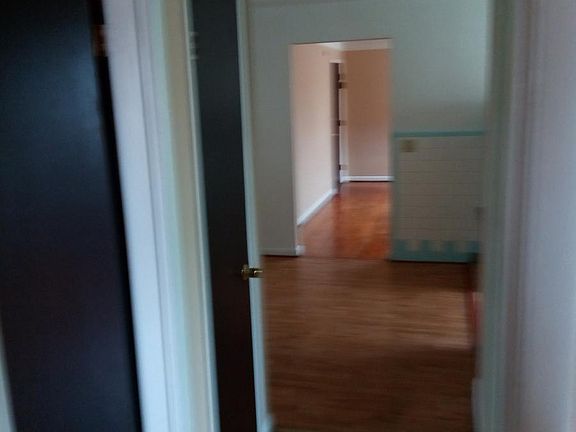 3rd image of 2722 Montana Ave APT 1