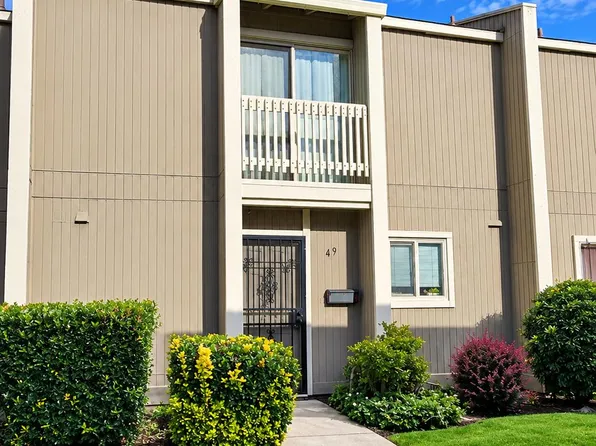 49 Derow Ct, Sacramento, CA 95833