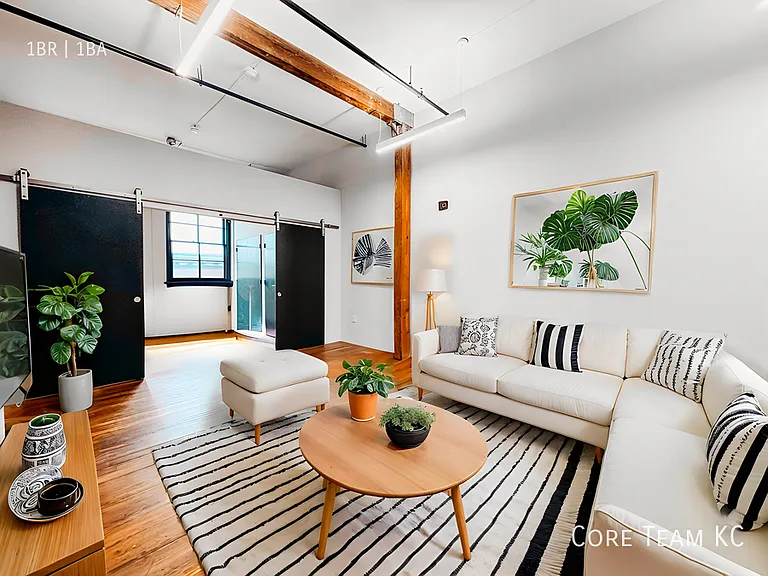 Harvey Dutton Lofts — Photo 36