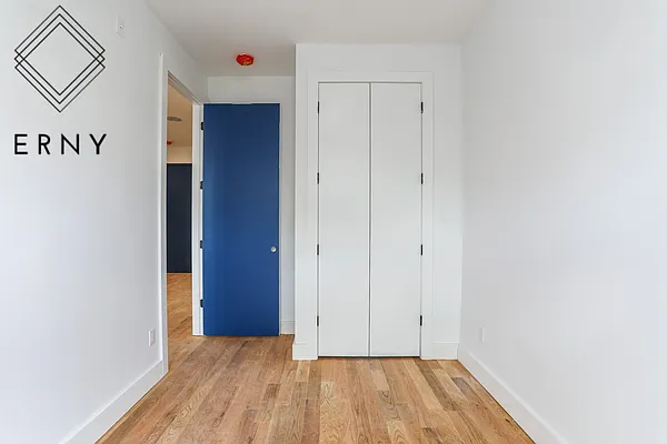 Rented by Commercial Capital Resources INC | media 22