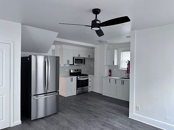 2nd image of 57 Schley St #1