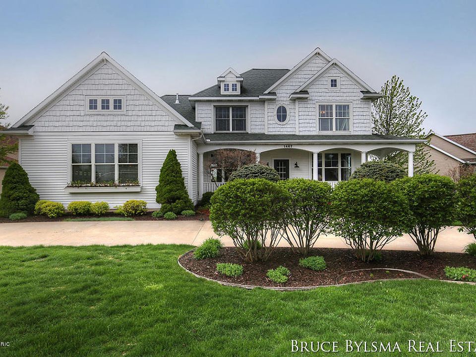 1st image of 1467 Lakeside Dr