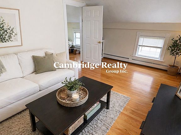 2nd image of 6 Lincoln Ave #T