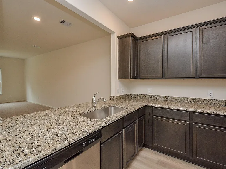 21339 Rachel Manor Dr — Photo 6