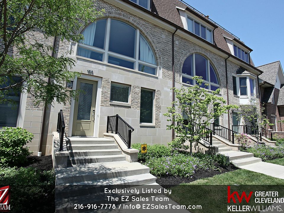 1st image of 136 Vine St #14