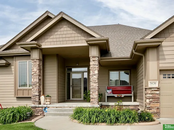 5636 S 234th St, Elkhorn, NE 68022