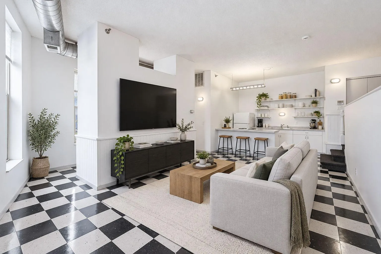 Studio, 1.0 bath, 550 sqft, $1,095 — Photo 1