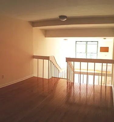 Rented by Mdrn Residential | media 9