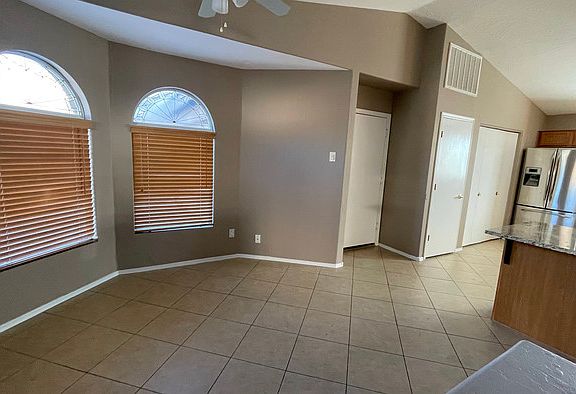 3rd image of 2221 E Union Hills Dr Unit 162
