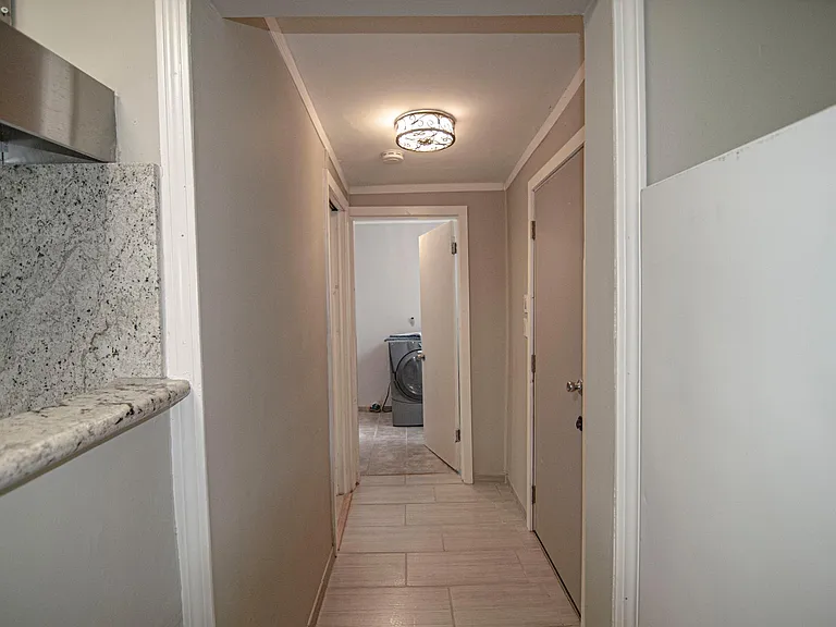 409 Cleveland Ave — Photo 17