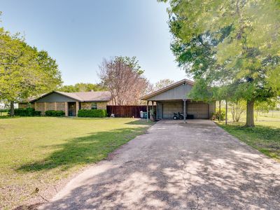140 Burkett Ln, Red Oak, TX, 75154