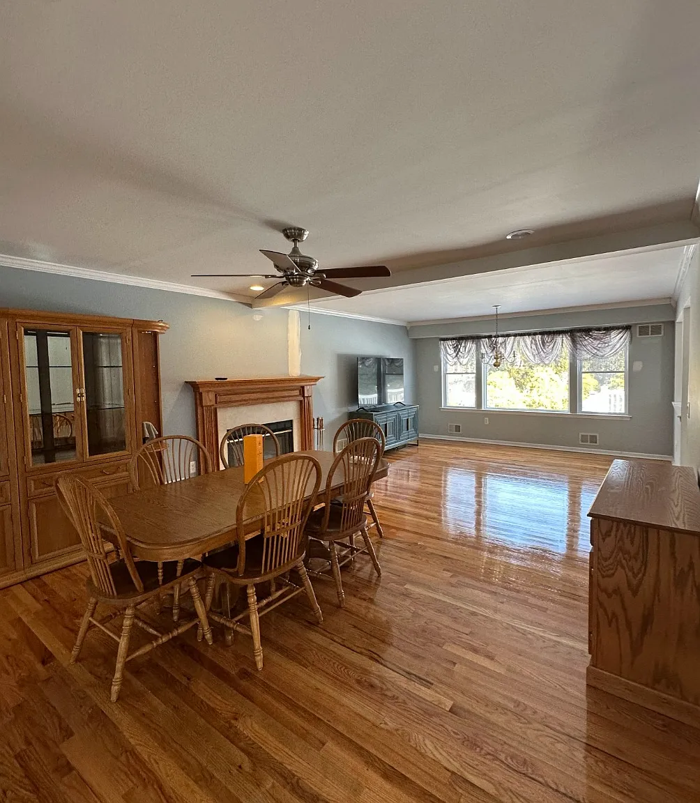 4 bed, 1.5 bath, 2248 sqft, $1,100 — Photo 3