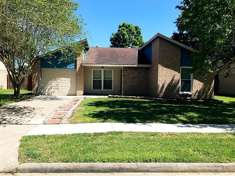 1st image of 1011 E Belgravia Dr