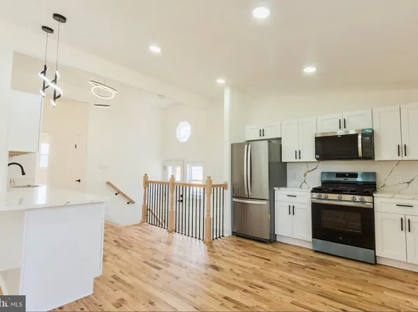 8206 Arrowhead Rd, Baltimore, MD 21208