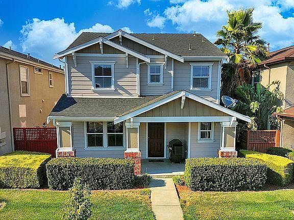 1st image of 2768 Shearwater Way