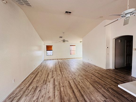 3rd image of 11905 W Maui Ln