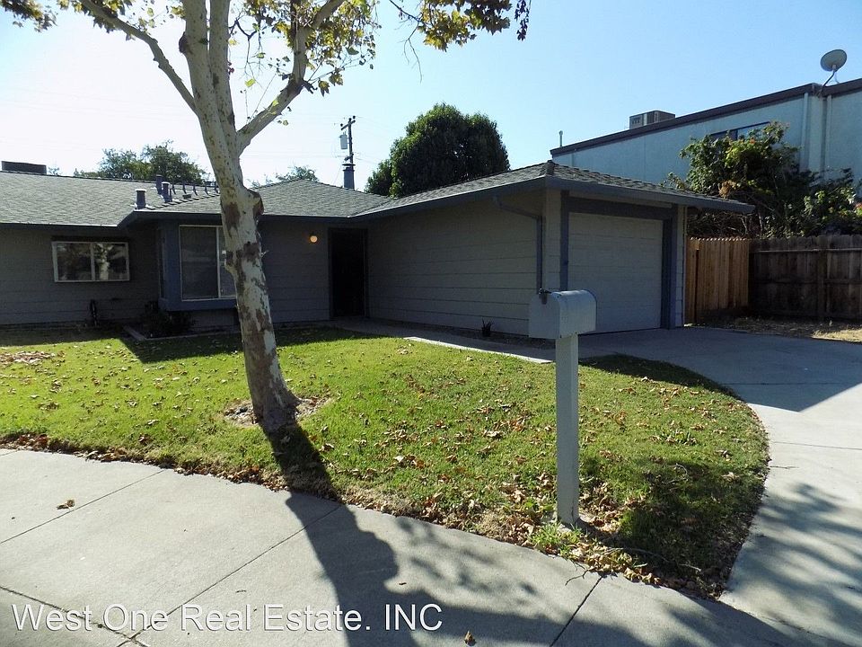 1st image of 180 Manzanita Ln
