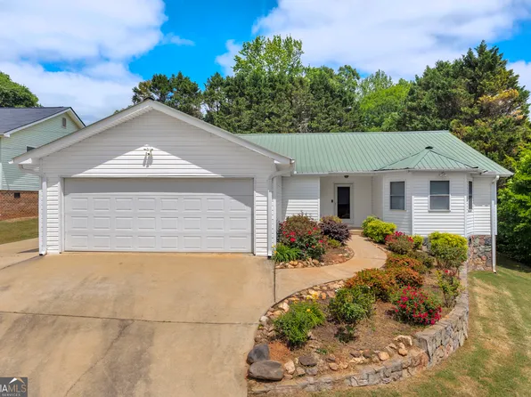 99 Parker St, Carnesville, GA 30521