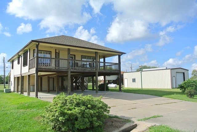 1st image of 2641 W Bayshore Dr