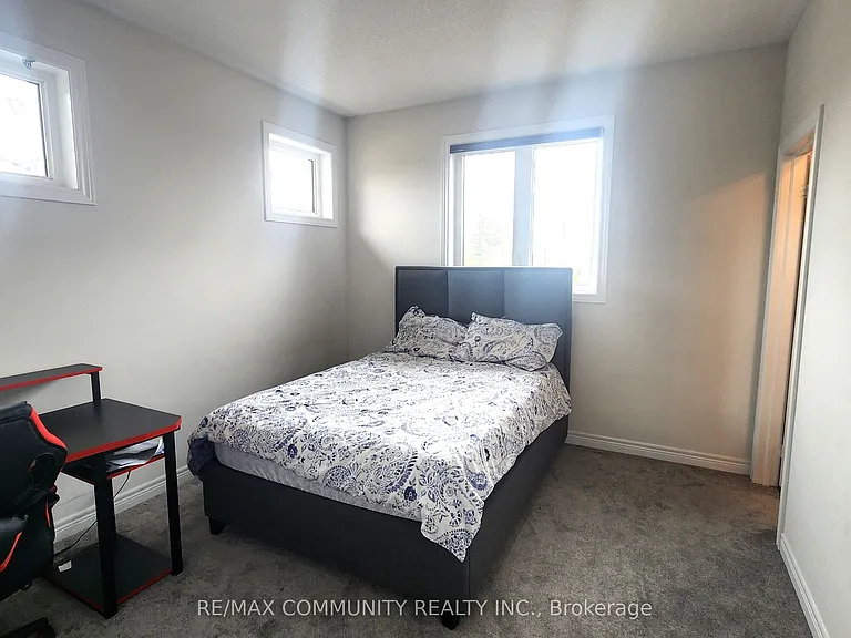 58 Catering Rd #MAIN — Photo 14