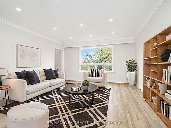 2nd image of 23 Irwin Rd