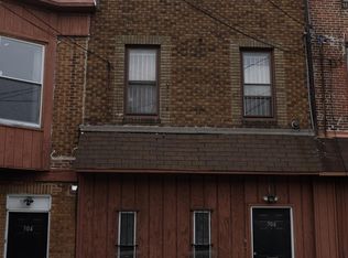 901 Buttonwood St #B-2, Philadelphia, PA 19123