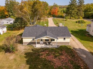 210 Hartley St, Coleraine, MN 55722