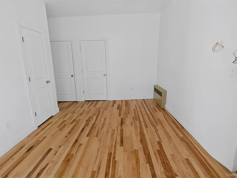 91 Elm St #1A — Photo 1