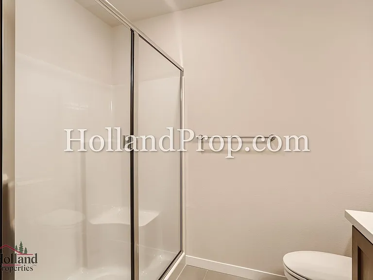 15974 NW Hosmer Ln — Photo 18