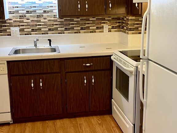 4th image of 175 Quincy Shore Dr Floor 5