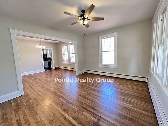 2nd image of 302 Franklin St