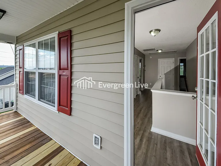 188 Savannah Hills Dr — Photo 2