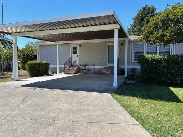 1508 Royal Oak Drive, Petaluma, CA 94954