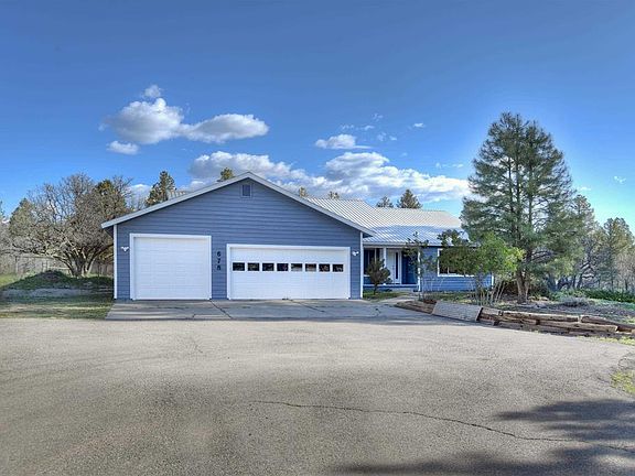 3rd image of 678 N Lakeside Drive