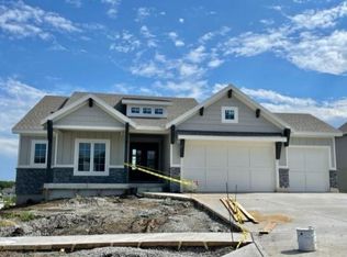 12811 W 172nd Ter, Overland Park, KS 66221