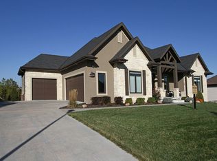 7211 S 95th St, Lincoln, NE 68526